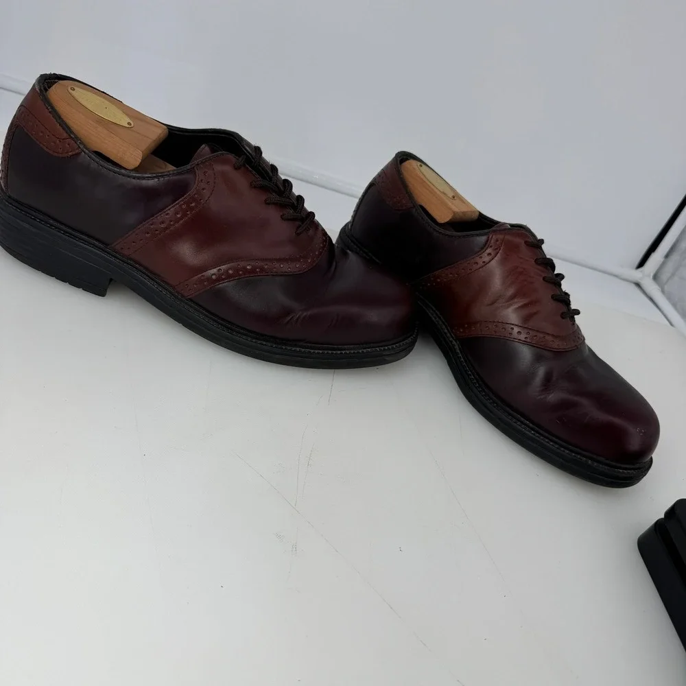 Vintage Nunn Bush Saddle Shoes Men 9.5M Burgundy Brown Leather Brogue Oxford